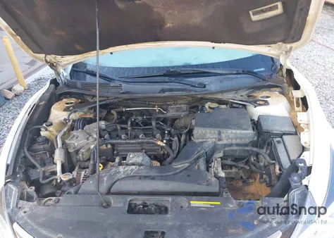 2016 Nissan Altima 2.5 from USA, damaged, VIN 1N4AL3APXGC126762